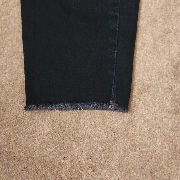 Wit & Wisdom Women's Dark Wash Skinny Jeans w/ Raw Hem Size 12 - Picture 5 of 8